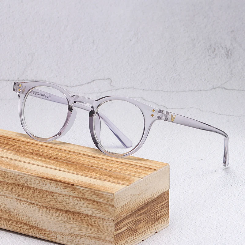 

2021 Vintage Fashion Plastic Round Glasses Frame Clear Classic Rivets Men Accessories Eyeglasses Spectacle Gaming Glasses