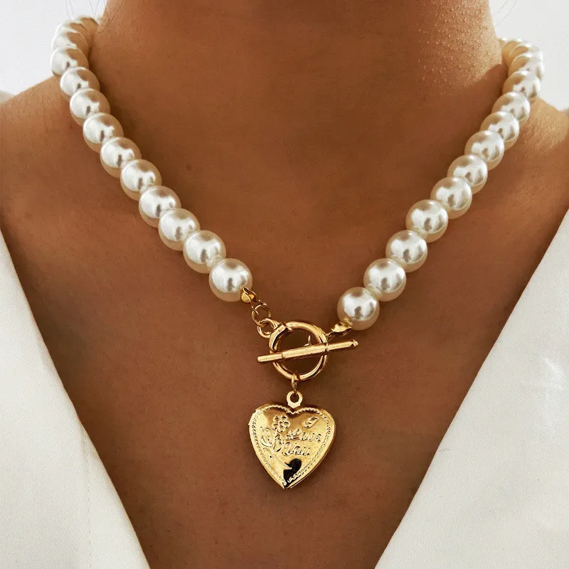 

KOtik 2022 New Vintage Wedding Pearl Choker Necklace For Women Geometric Heart Pendant Necklaces Jewelry collier de perles