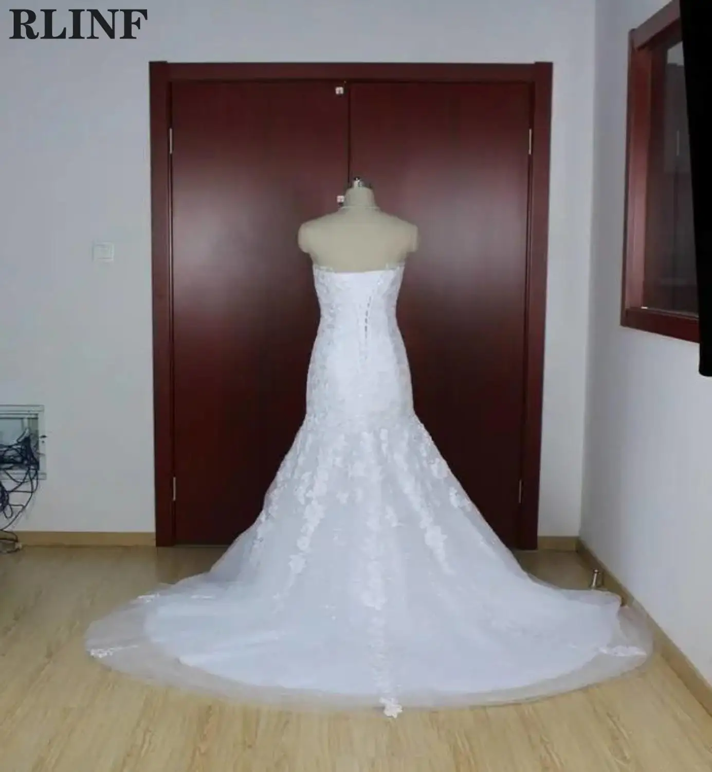 

Custom Wedding Dress 2020 White Lace Appliques Sweetheart Mermaid Bridal Gowns