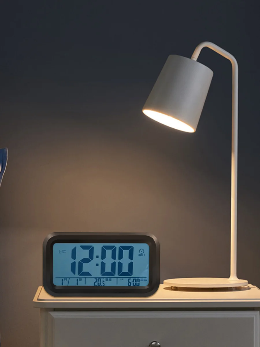 Будильник простой беззвучный детский мини-светильник будильника электрическая