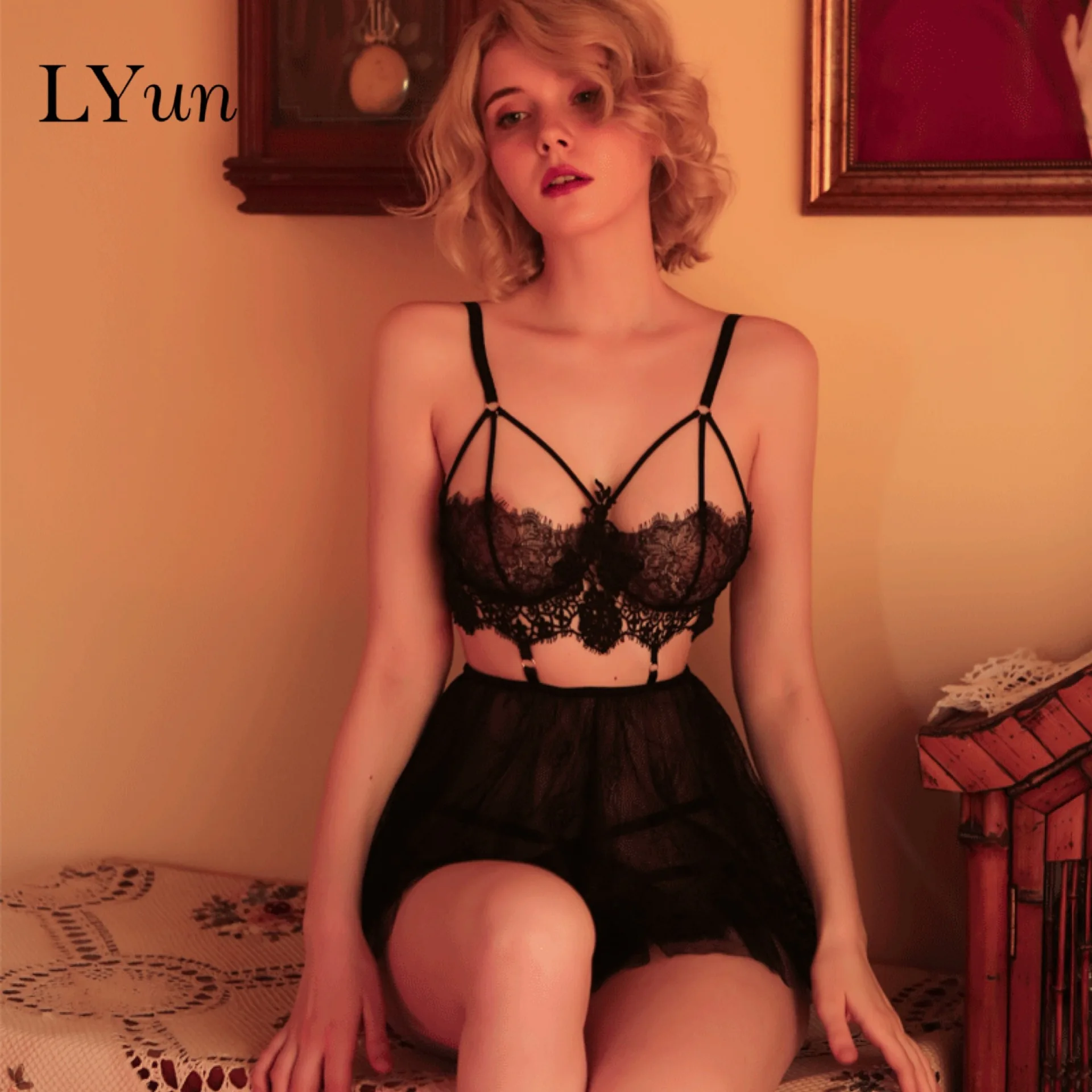 LYun сексуальное Новое кружевное платье с ресничками сексуальный топлесс открытой