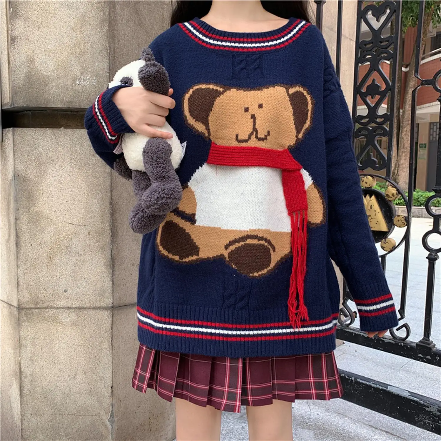 

2021 New Autumn Winter Bear Loose Round Neck Twist Knit Sweater Mujer SuTeres Pullover Female Warm Sweater Top
