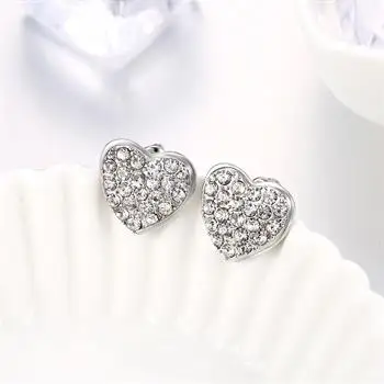 

Fashion Green Czech Platinum Diamond Heart-Shaped Earrings E006 LKN18KRGPE093
