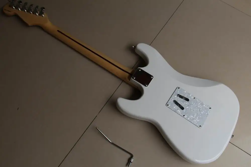 Бесплатная доставка китайская гитара модель STR электрическая с пятизвездочной