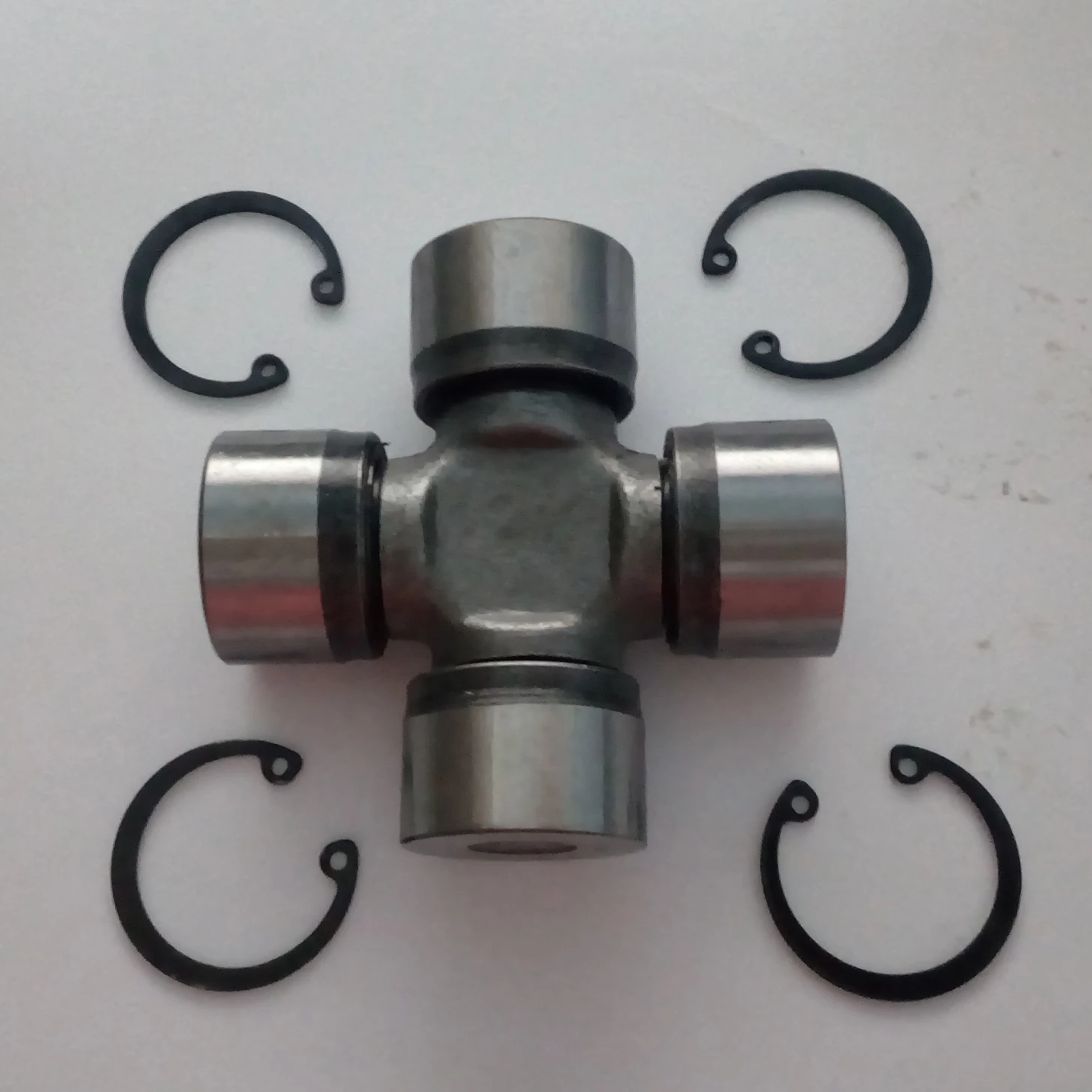 

U-Joint Cross Kit Unit Pack Kit for CAN AM Outlander 650 4x4 STD, XT (06-08) Outlander 650 6x6 EFI (15) 703000022 715900326