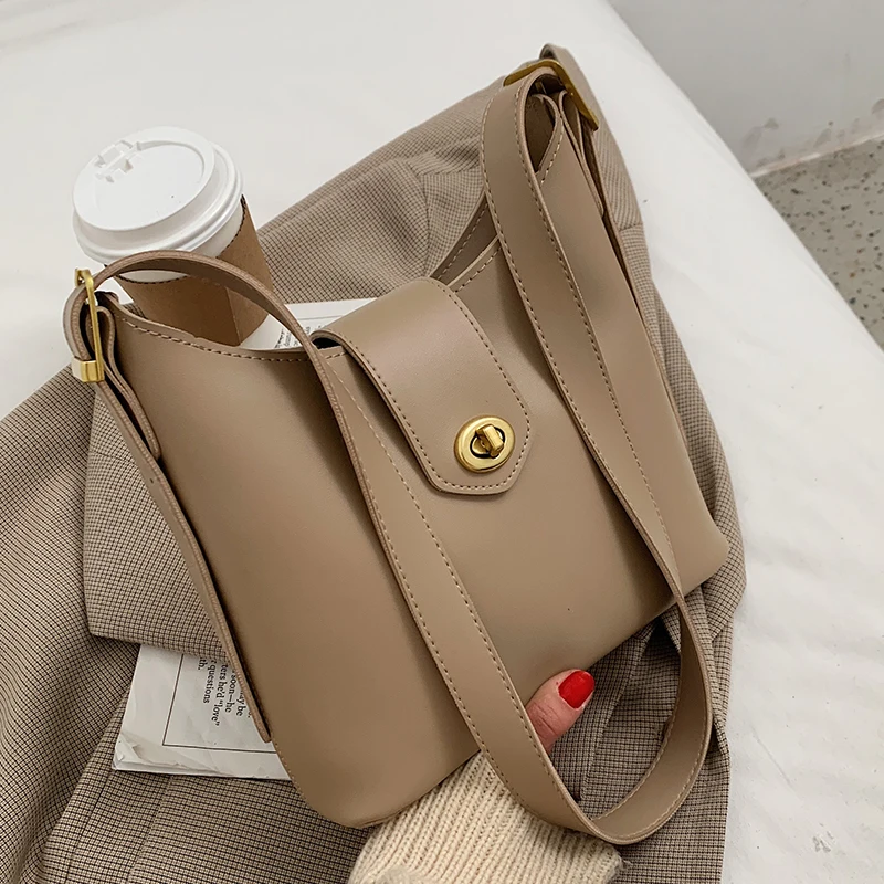 

Women's Handbags