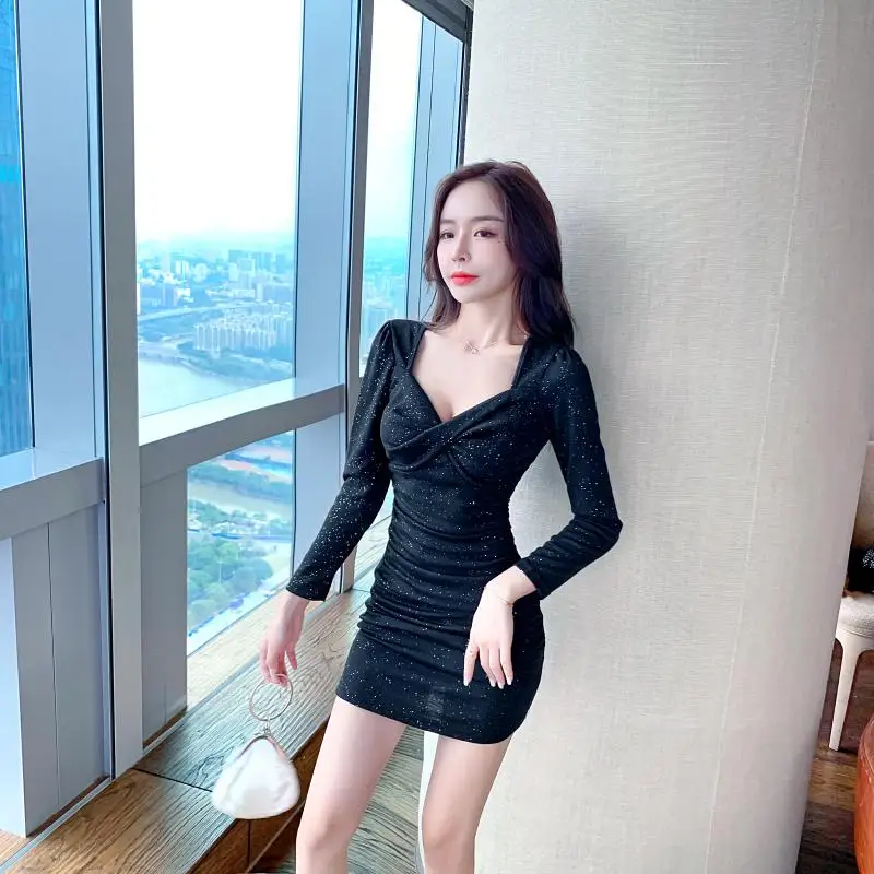 

Feminine Temperament Render Dress Sexy Tight Package Hip Clubs Cross Low Bosom Is Flash Long-sleeved Dress Clothes