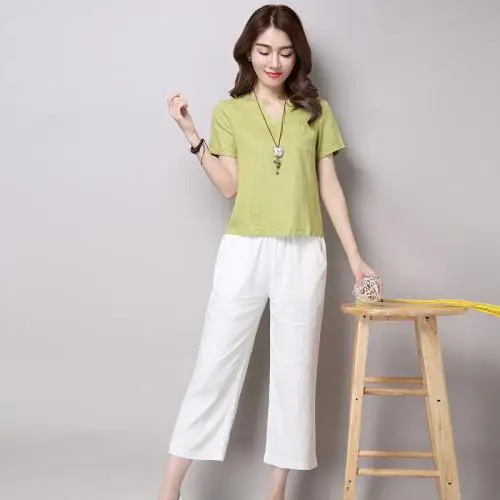 

2020 Women Short Sleeve Shirt Red Top Garment