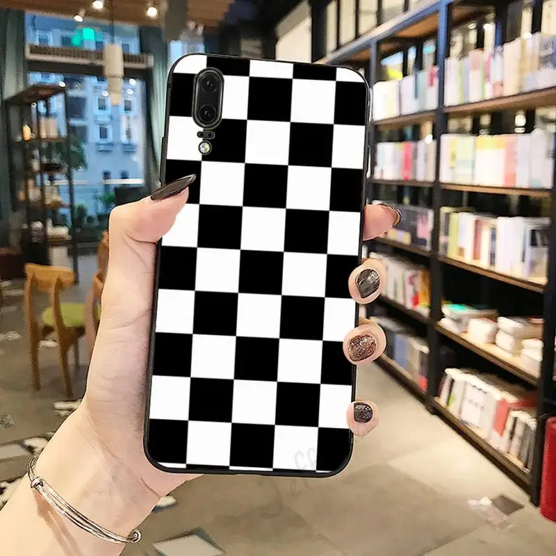 

White Black Cow Black white grid pattern luxury Phone Case funda For Huawei honor Mate P 10 20 30 40 Pro 10i 9 10 20 8 x Lite