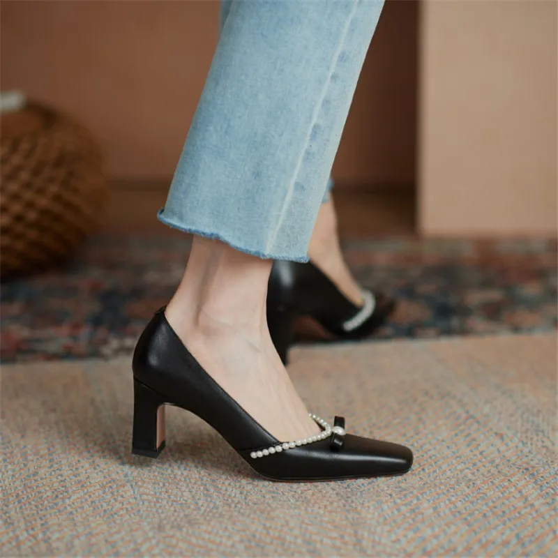 

Spring/Autumn 2021 Shoes Women Leather Square Toe Pearl High Heels Chunky Heel Pumps Women White/Black Butterfly Shoes for Women