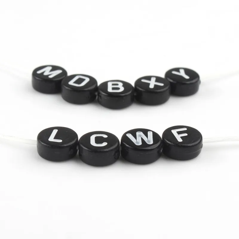 Черный смешанный с английскими буквами Акриловые Бусины круглые плоские