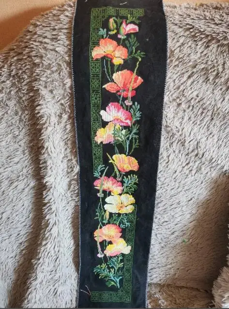 Дешево Набор для вышивки крестиком с изображением мака Анютины, 18ct, 14ct, 11ct, черная ткань