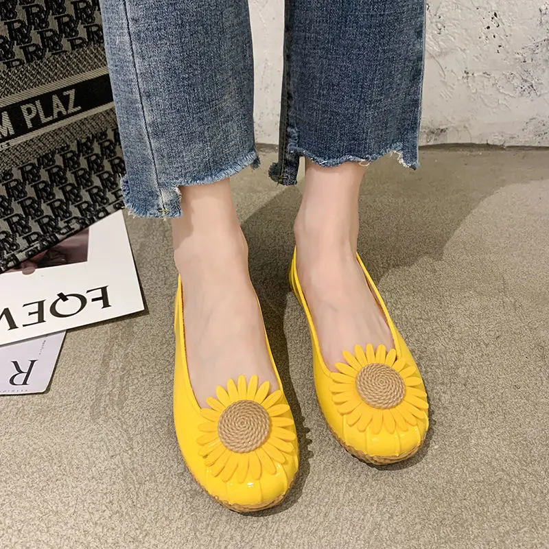 Обувь для дождя из 2021 Новая женская обувь на плоской подошве Сезон весна осень