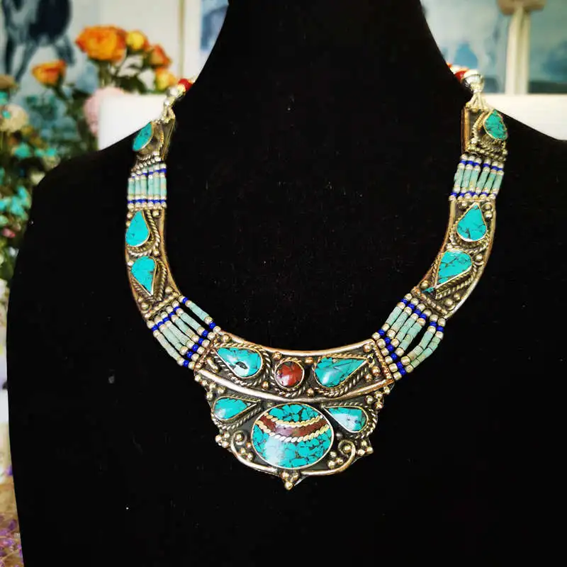 

Nepal Indian Vintage Metal Necklace Copper Inlaid Colorful Stone Big Pendant Necklace Tibetan jewelry TNL583