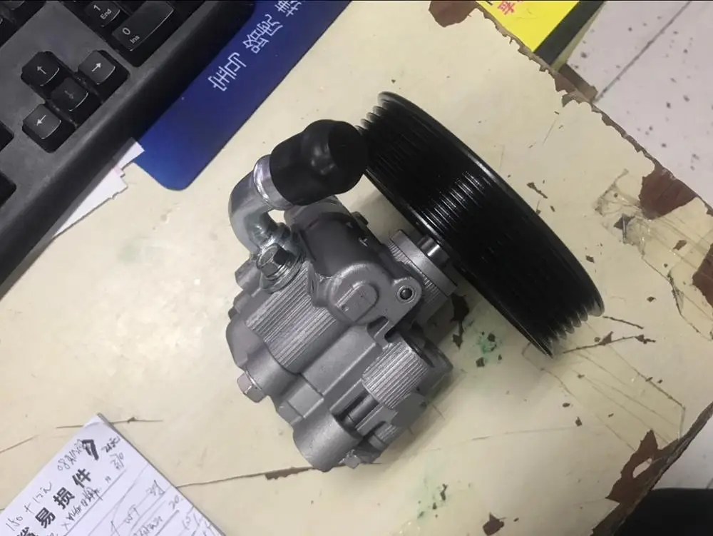 Мощность насос усиленного рулевого управления для Chrysler 300 300C Dodge 4782523AF 4782523AE 4782523AC 4782523AD