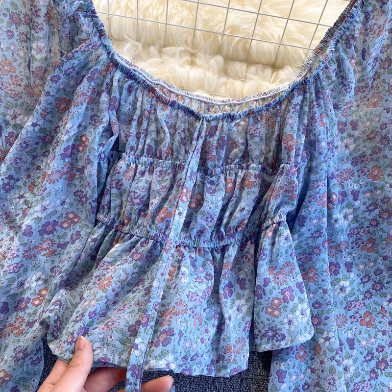 

2021 Women Chiffon Floral Print Blouse Spring Square Collar Puff Sleeve Short Tops Korean Drawstring Ruched Blouses