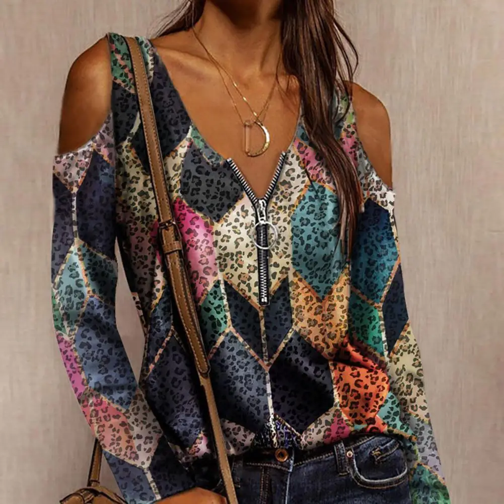 

Plus Size Sexy Hollow Out Long Sleeve Blouses Shirts Long Sleeve Off Shoulder Flower Color Pullover Summer Casual Loose Blusas