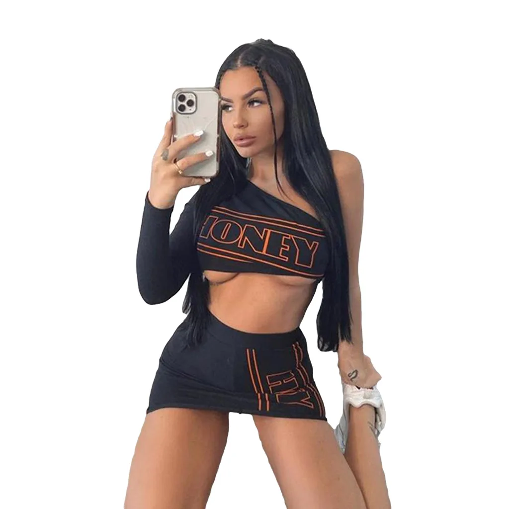 

Letter Print Sexy Two Piece Matching Sets Women Clothes 2021 One Shoulder Sleeveless Crop Tops And Bodycon Mini Skirt Tracksuit