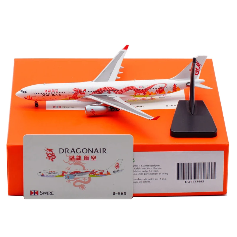 Модель самолета модели из сплава с посадочным шасси в масштабе