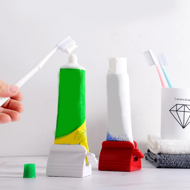 

1PC Large-sized Manual Toothpaste Squeezer Practical Convenient Facial Cleanser Squeezers Solid Color Creative Ointment Squeezer