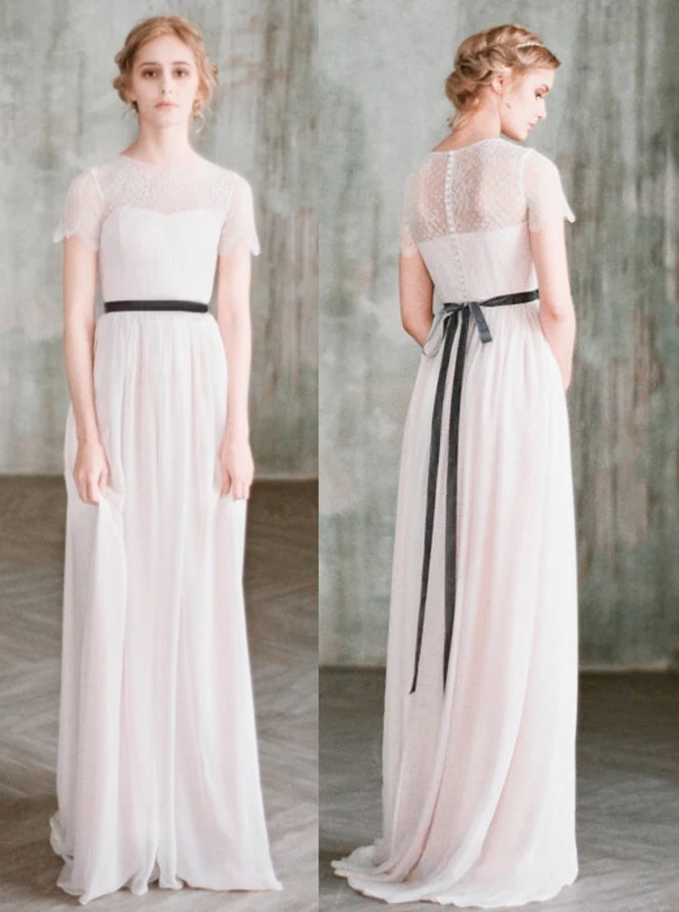 

2018 sexy thermal imager strapon features closure black sashes lace cheap bridal gown short sleeve Mother of the Bride Dresses