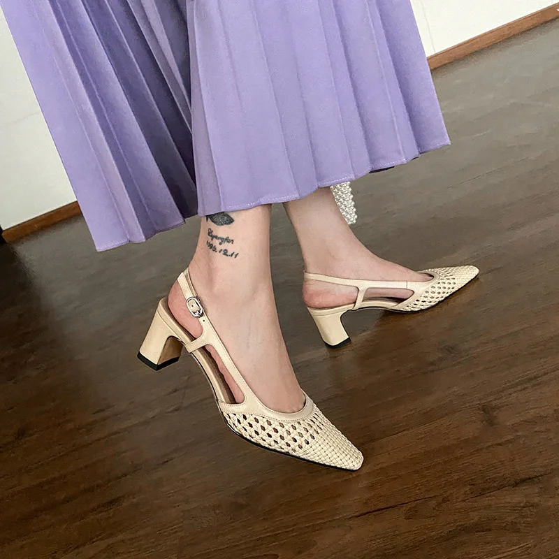 

2021 summer new Woven thick heel pointed hollow women's shoes