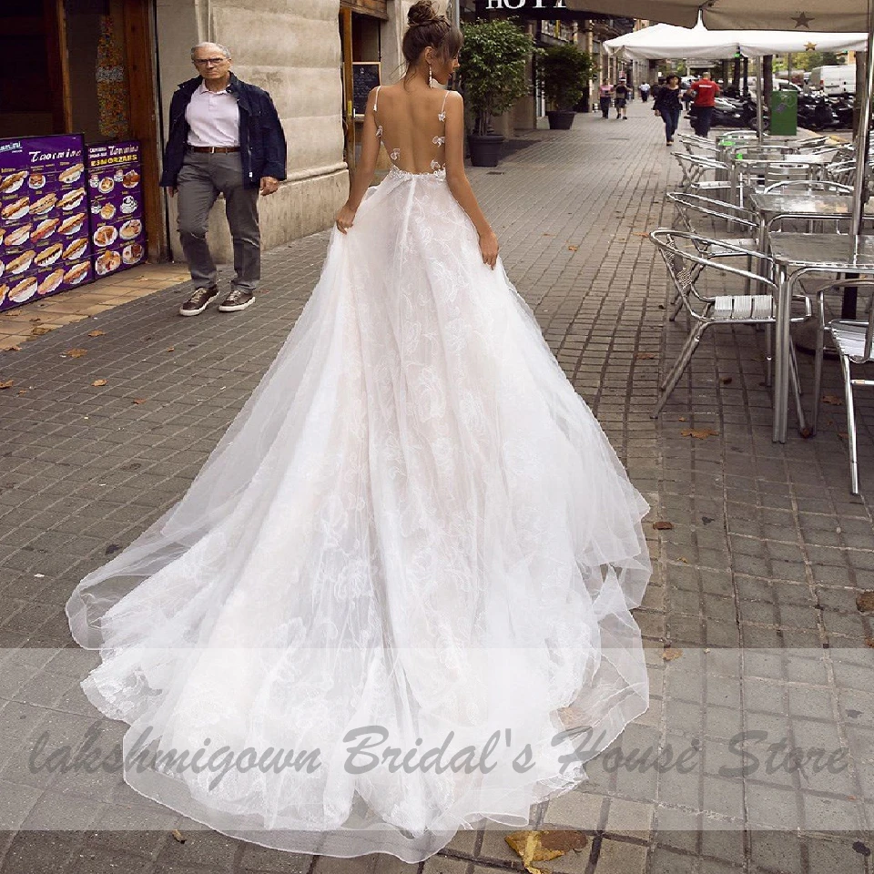 

Lakshmigown Sexy Bridal Lace Spaghetti Strap Wedding Dress Beach 2020 Robe Mariee V Neck Peal Boho Dress Wedding Gown Long Train
