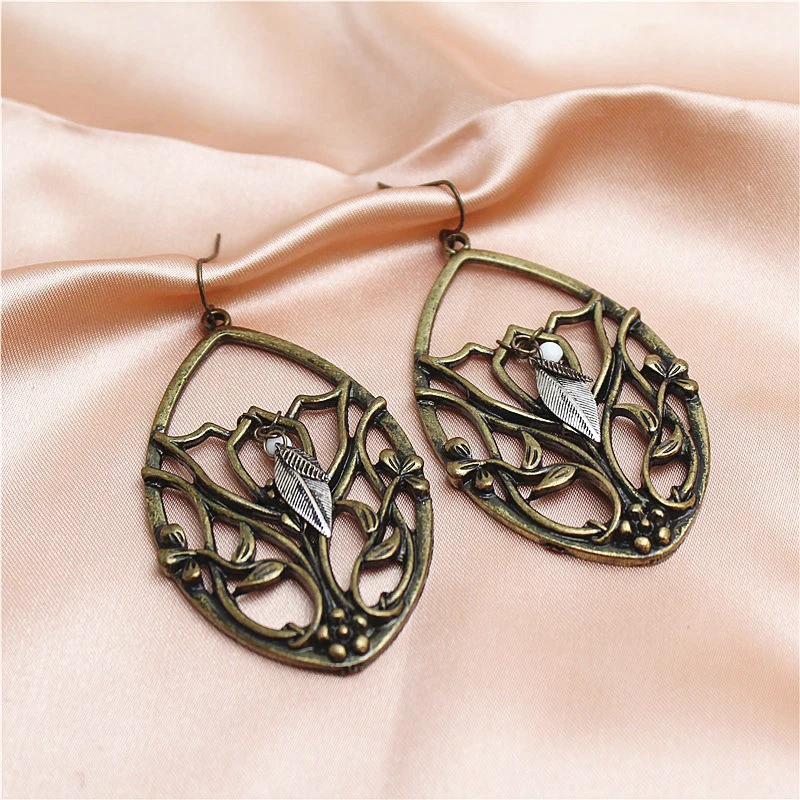 

Vintage Indian Tribal Geometric Dangle Earrings Bohemian Long Hollow Drop Ancient Bronze Earrings For Women Fashion Jewelry