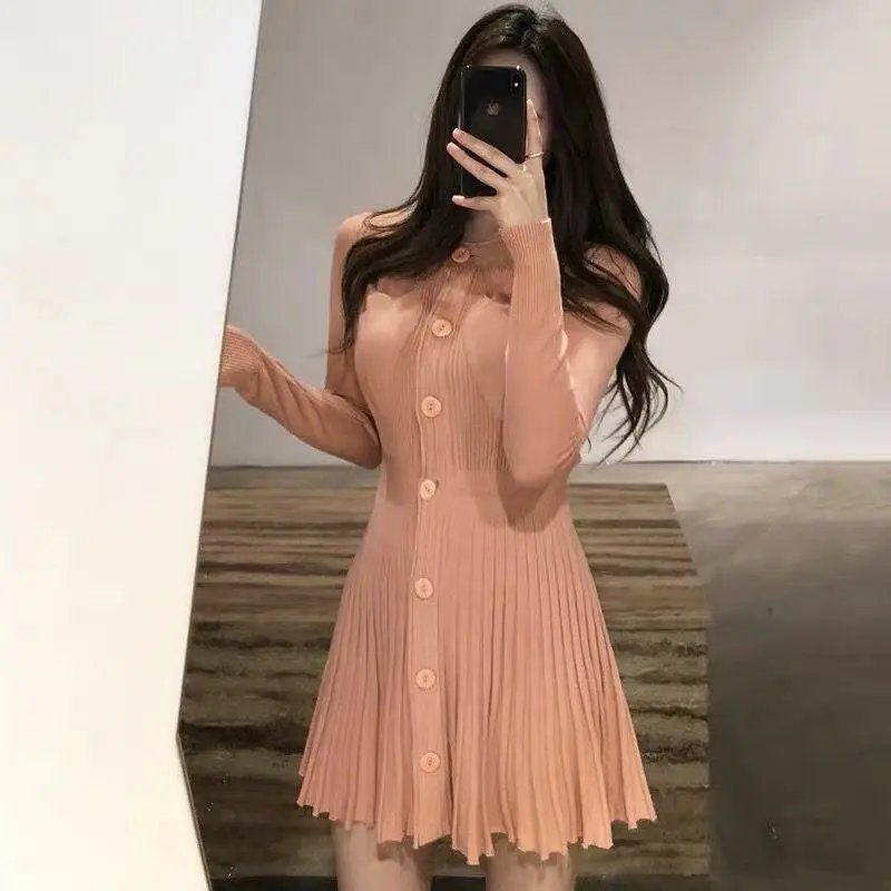 

Korea chic retro 2020 net red fashion slim and slim Joker wool knit bottoming dress pleated skirt