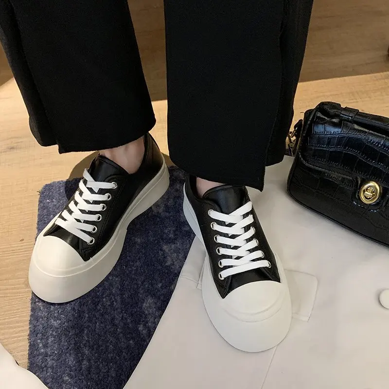 

Women's Shoes Platform Casual Female Sneakers Round Toe All-Match Modis Clogs Cross Small New 2021 Rubber Lace-Up Fabric Cross-t