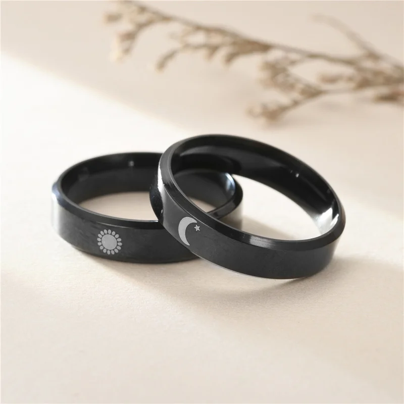 

Ins Trend Simple Moon Sun Couple Rings for Women Men Black Stainless Steel Wedding Jewelry Valentine's Day Gifts Accessories