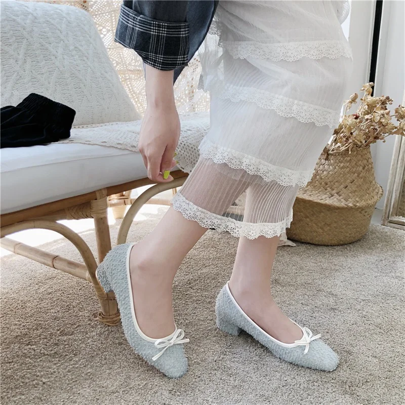 

Butterfly Knot Slip on Casual Shoes Woman Pumps Fashion Autumn Spring Women Shoes Block High Heels Solid Color Sexy Ladies Shoes