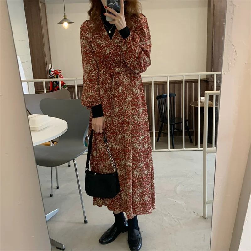 

HziriP French Vintage Printing V-Neck Belt Dress Floral Puff Sleeve Dresses Women Autumn 2021 All-Match Gentle Fashion Elegant