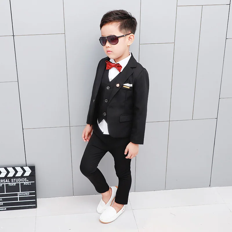 

2020 Boys Wedding Suit 3PCS Boys Party Christmas Costume Gentle Boys Spring Formal Clothing Set