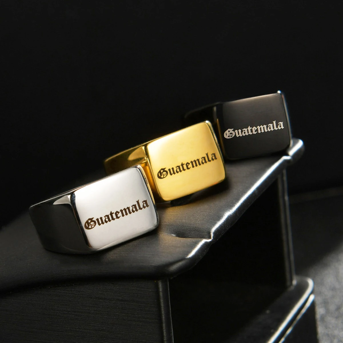 

Engrave Letters Pictures Stainless Steel Rings For Women Men Gold Color Custom Square Pendant Ring Jewelry Birthday Gifts