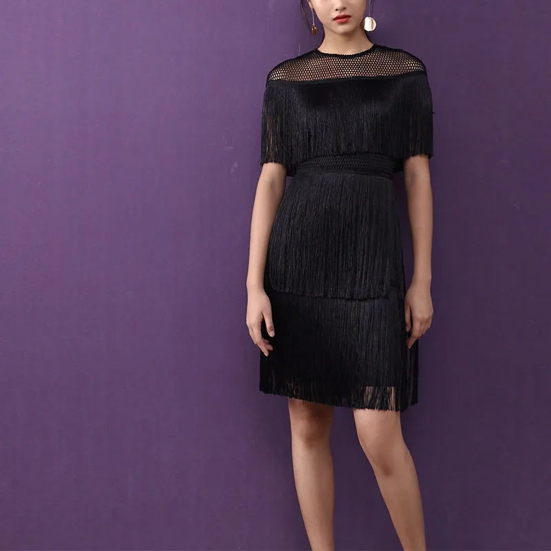 Женское платье с коротким рукавом круглым вырезом и кисточками | Женская одежда