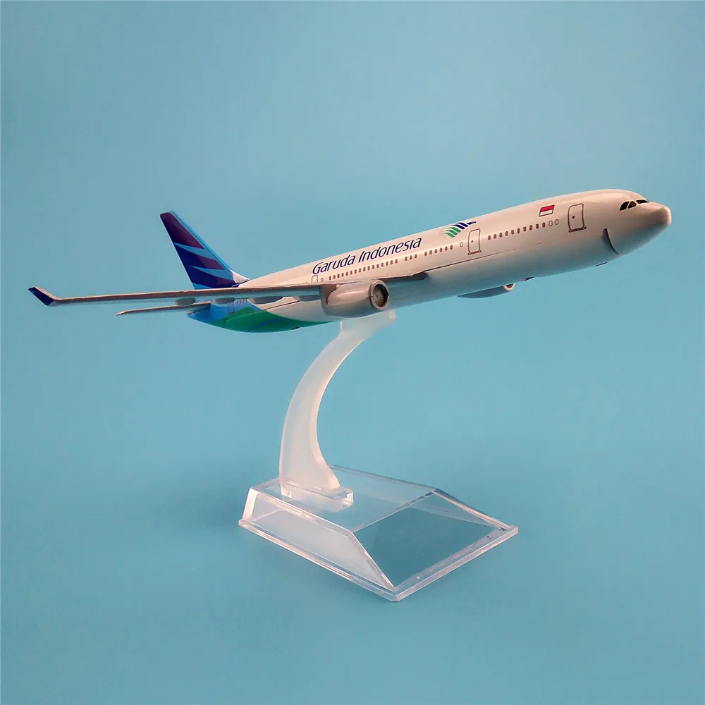 16 см металлическая модель воздушного самолета Garuda Indonesia Airbus 330 A330 Airways с