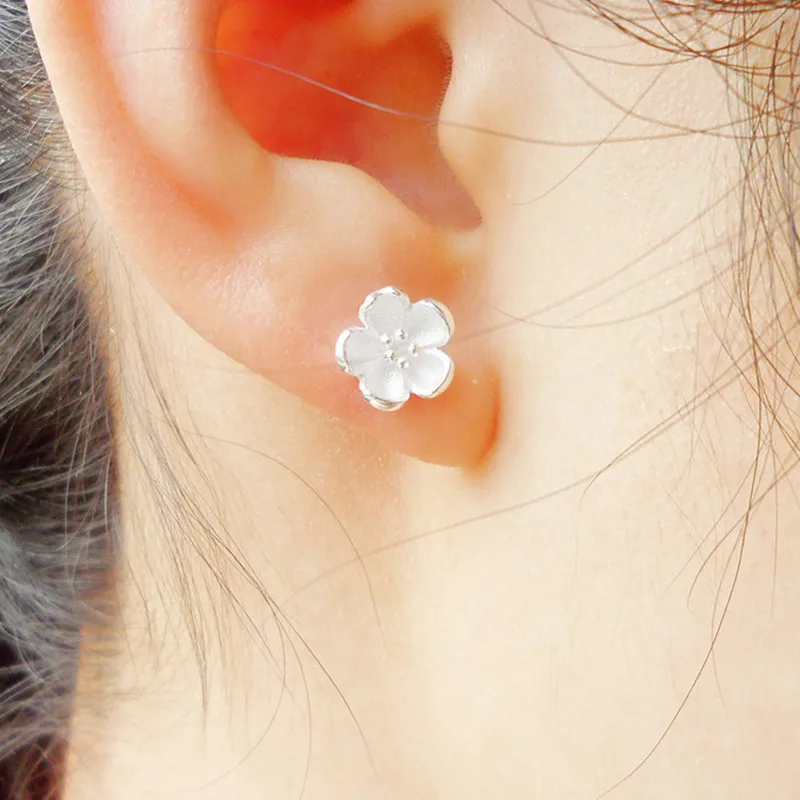 Серьги из стерлингового серебра 999 пробы, маленькие корейские серьги-гвоздики с цветком для женщин, роскошные ювелирные изделия, модные серьги-гвоздики ручной работы