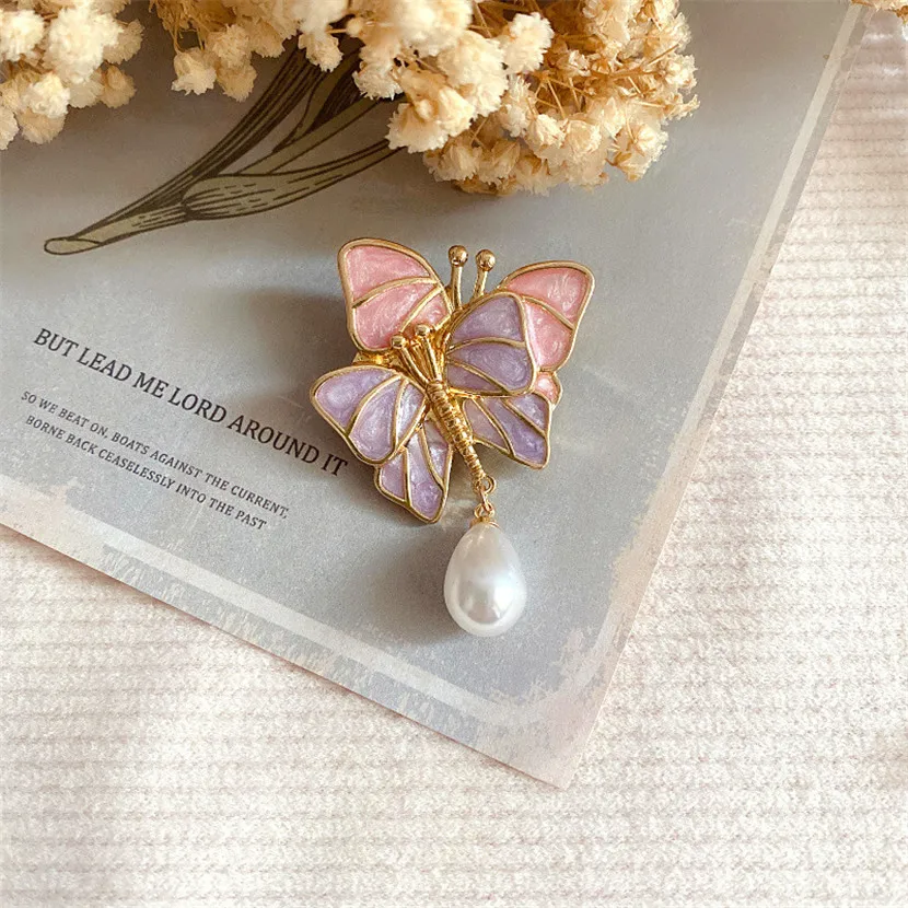 

Butterfly Earrings 2020 Trend Enamel Earring Gift For Women Retro Luxury Jewelry grunge aesthetic New Year Accessories Paired
