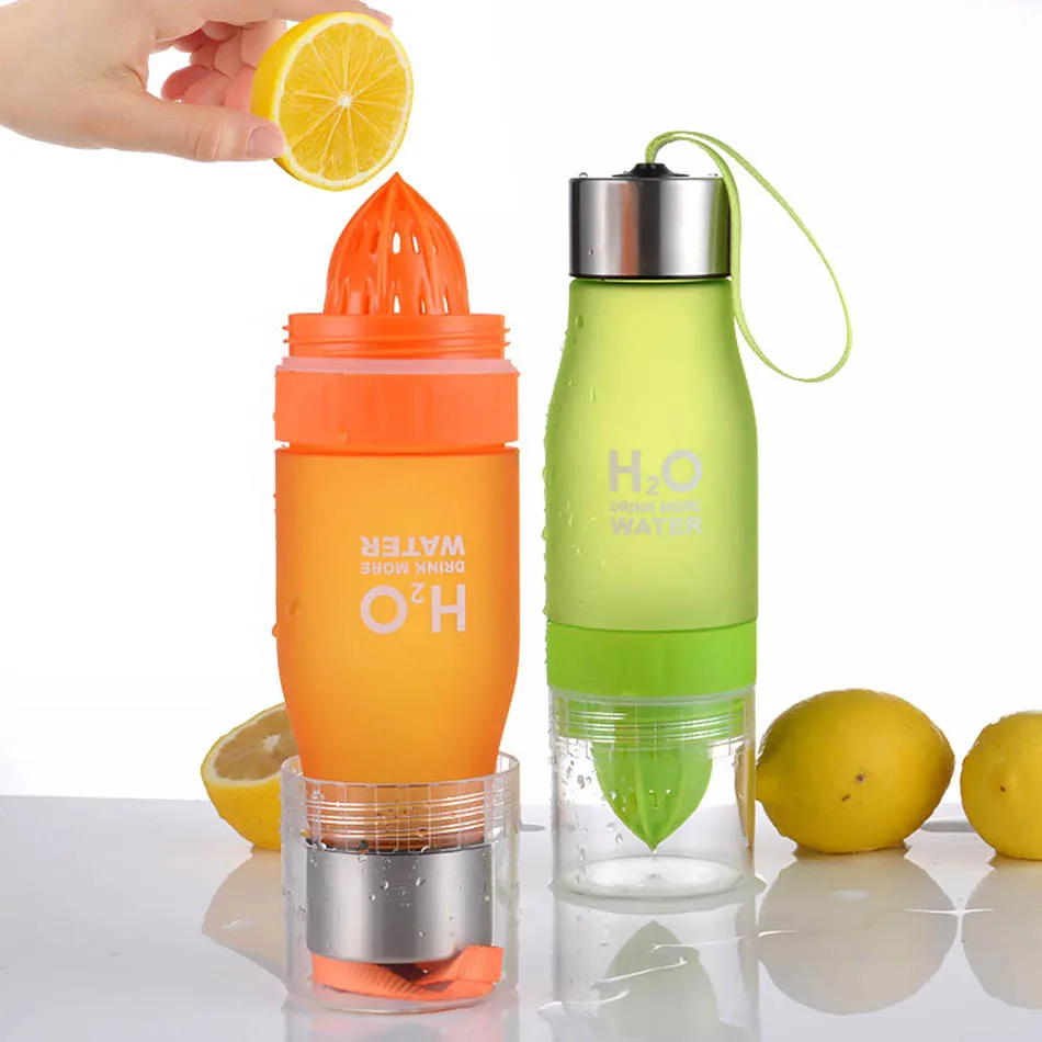 Креативная портативная бутылка для воды с инфузером фруктов пластиковая большой