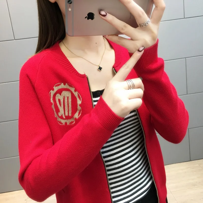 

Fall 2021 new letter cardigan coat women's long sleeve loose large sweater bomber