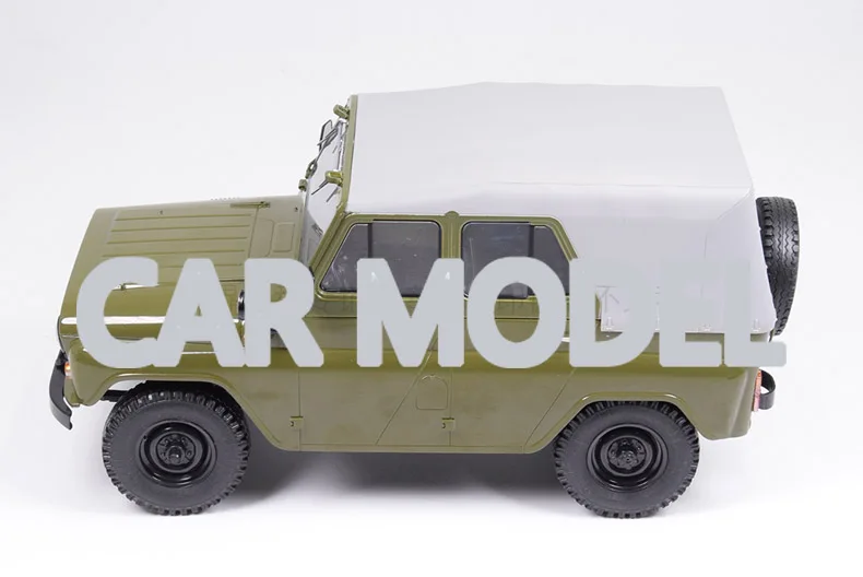 1:18 Масштаб сплава игрушечных транспортных средств России UAZ-469 SUV PUBG автомобиль модель детских игрушечных автомобилей авторизованный игрушки для детей