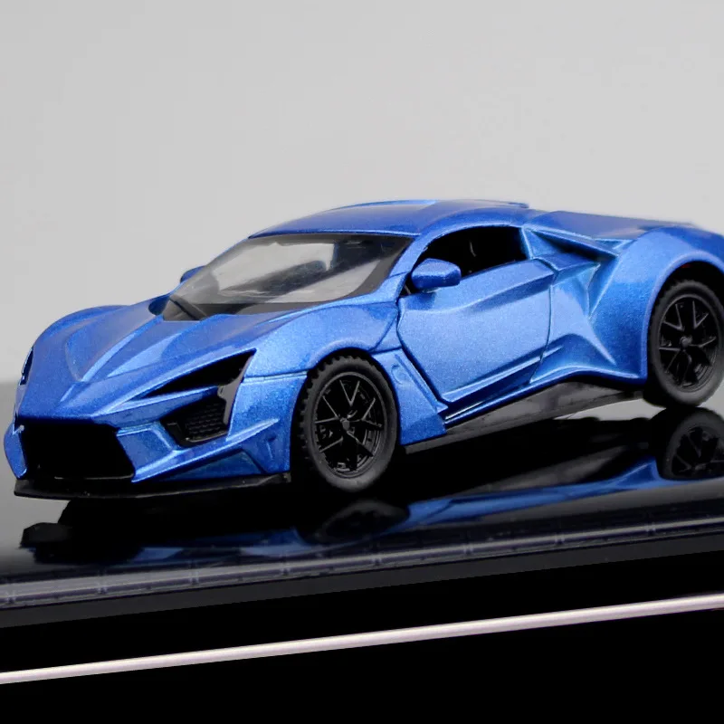 Модель спортивного автомобиля из сплава модель с натяжным маятником спортивный