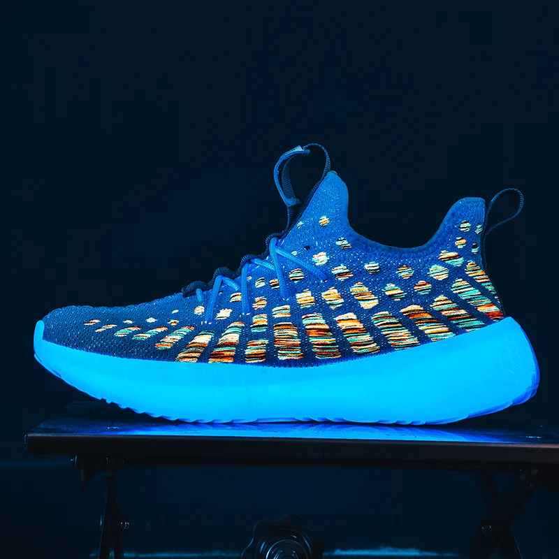 

Fashion Running Shoes Men Reflective Sneakers Trend Street Walking Footwear Male Zapatos De Hombre Designer Shoes Men Trainer