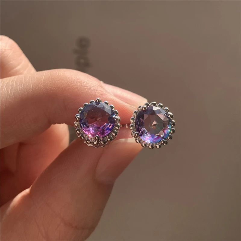 

Cute Female Crystal Flower Stud Earrings Charm Silver Color Wedding Earrings Dainty Champagne Round Zircon Earrings For Women