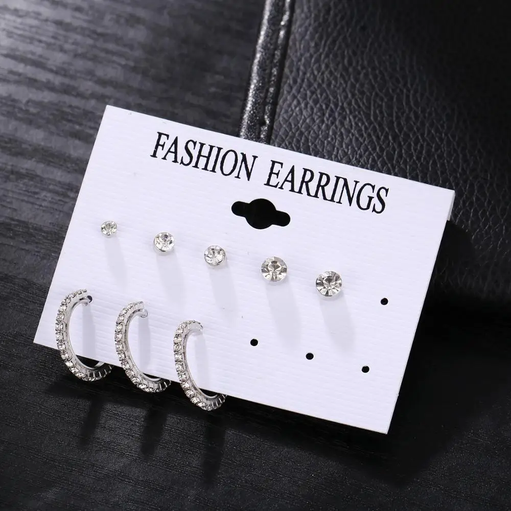 Комплект женских серег-гвоздиков в богемном стиле со звездой и кристаллами |