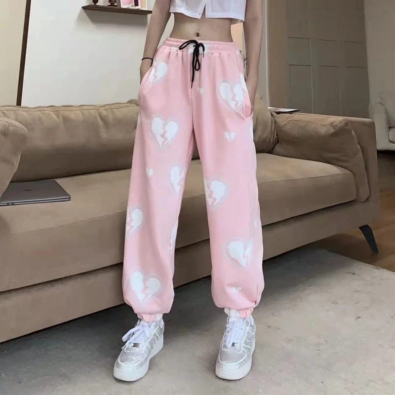 

Женские спортивные брюки в стиле хип-хоп, розовые спортивные брюки с принтом love, повседневные свободные брюки в стиле панк с плюшевой подкла...