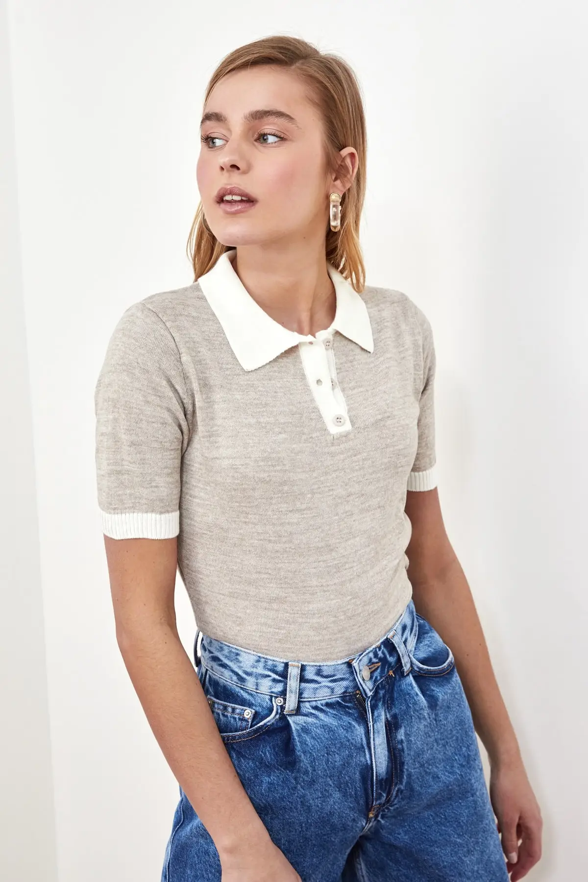 

Trendyol Polo Collar Knitwear Sweater TWOSS21KZ0080