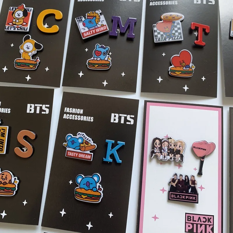 

JCBTSHCute brooch letter badge cartoon animal brooch set