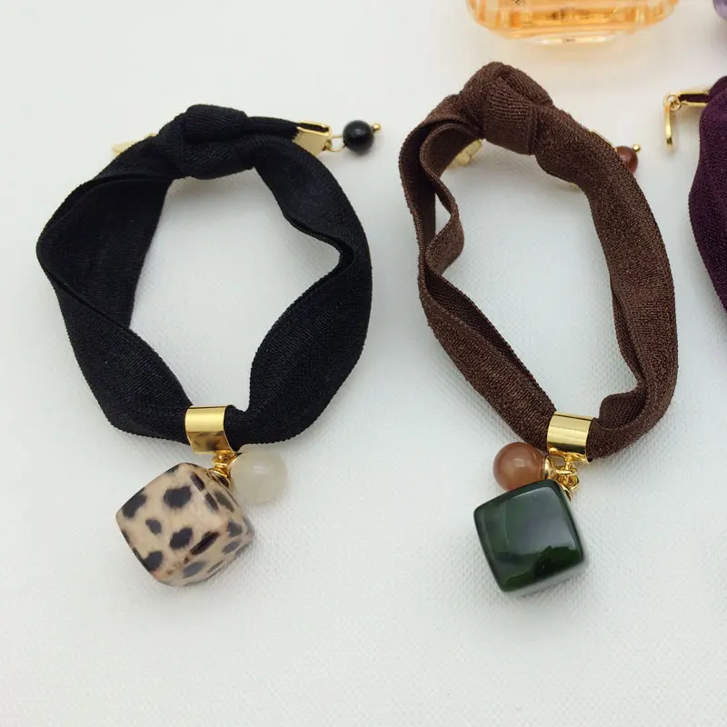 

Graindebeaute South Korea Ornament Fq0724 Aznavour Hair Band